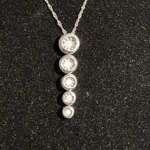 10 karat diamond necklace